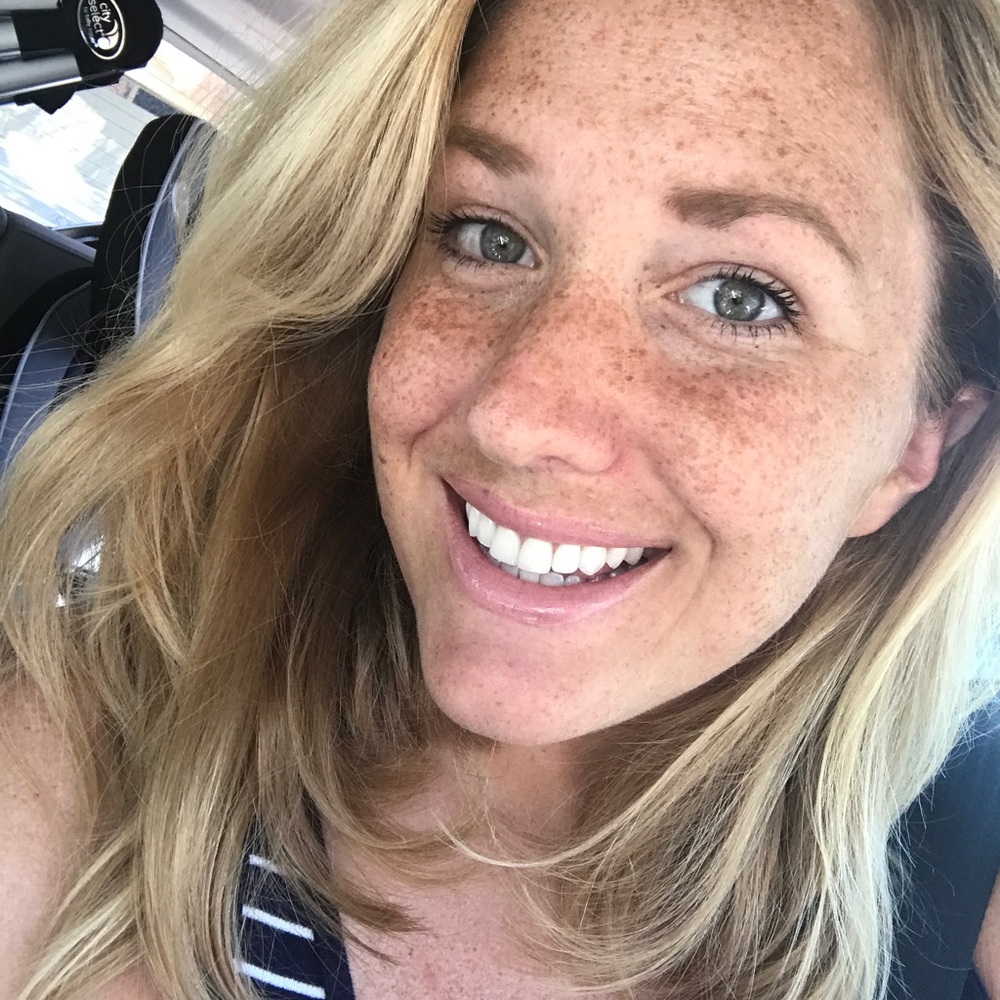 Meet your Posher, Danielle